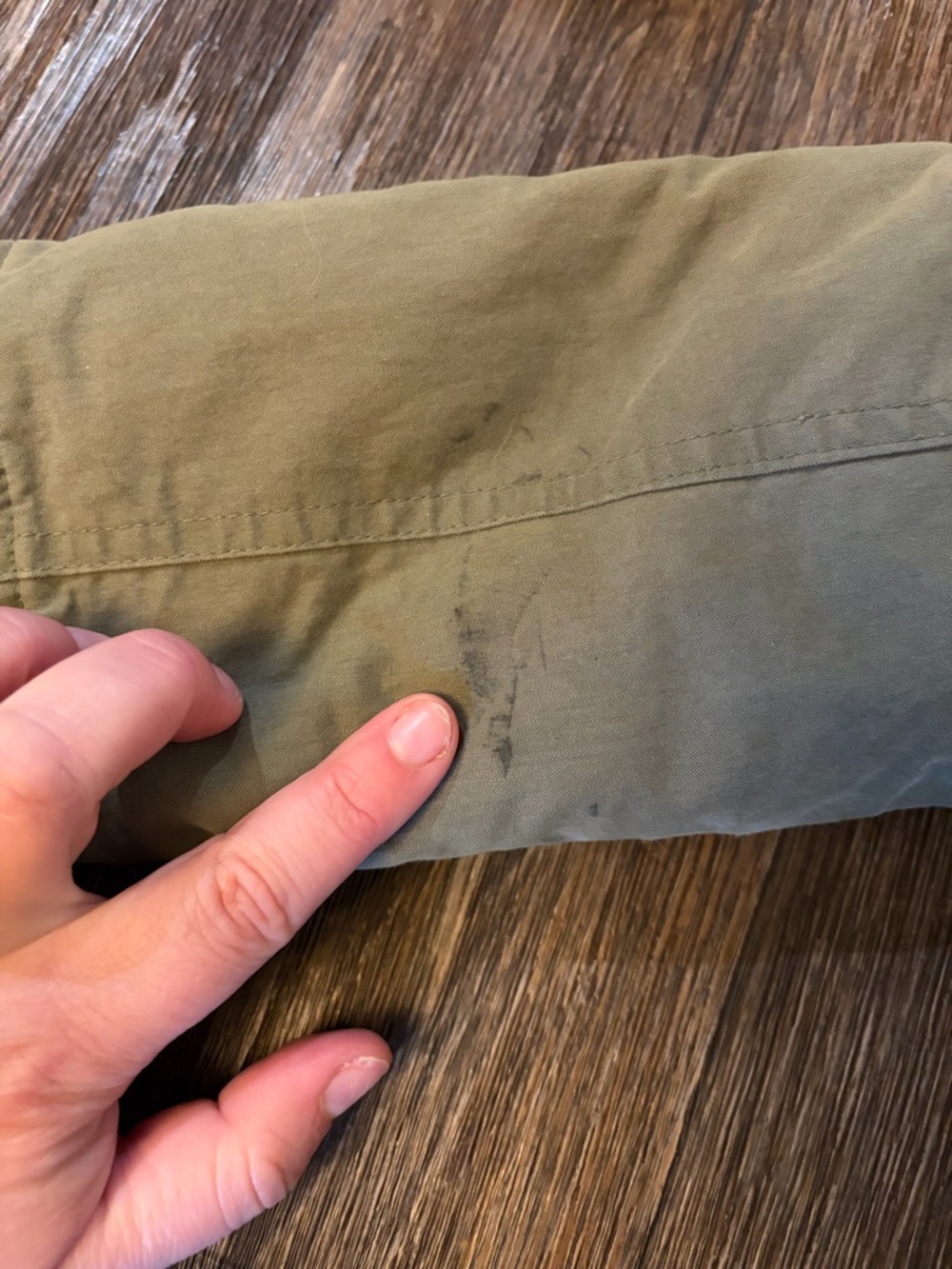 Mini Boden Kids' Cozy Rainbow Star Parka in Army Green Size 6-7 - Picture 5 of 7